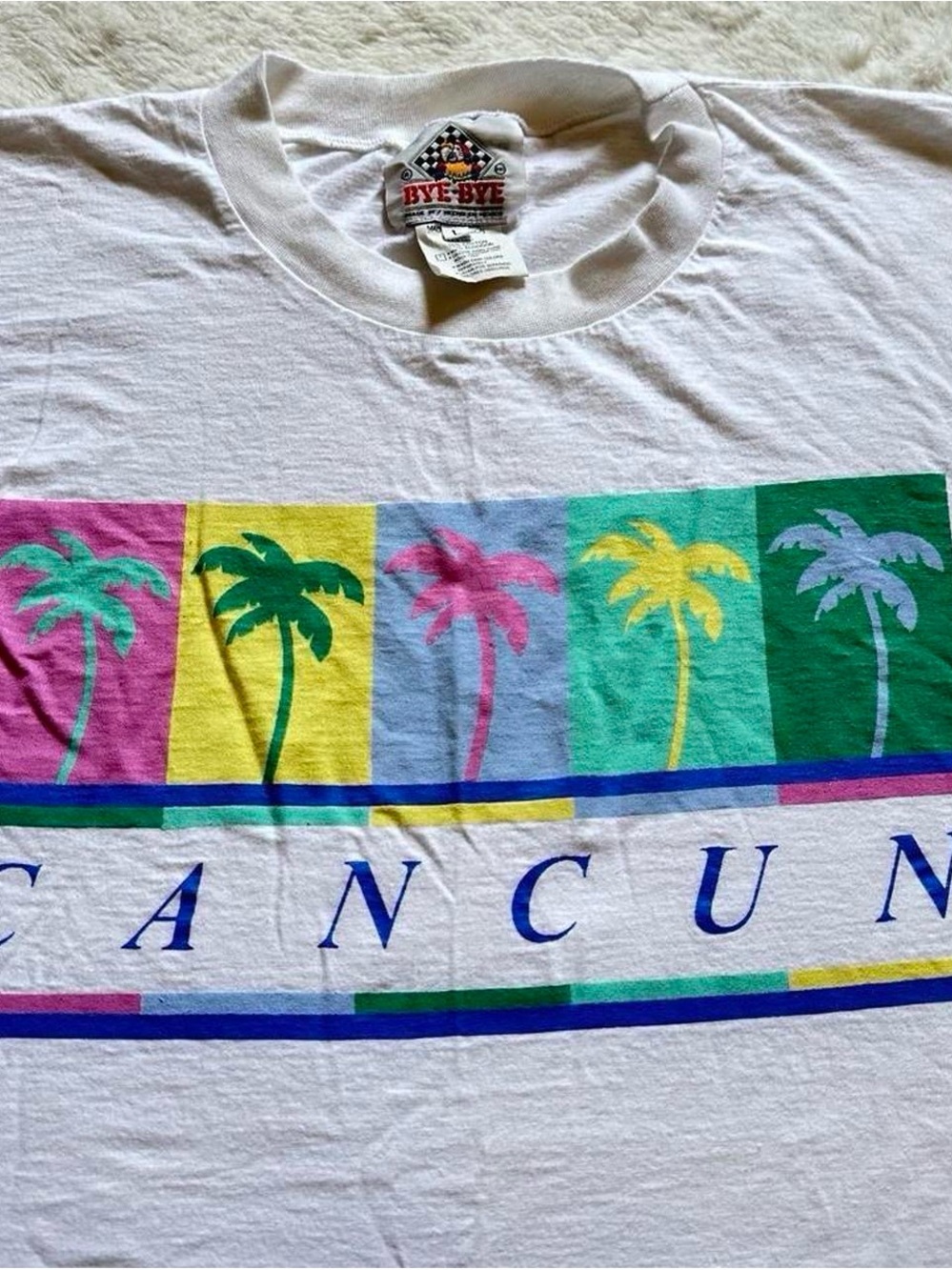 Vintage 1990s White Cancun Graphic Tee with Multicolor Palms Large